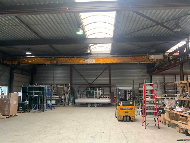 Kone xl300 bovenloophalkraan - afbeelding 1 van  9