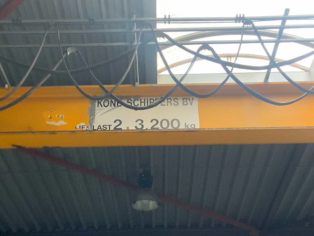 Kone xl300 bovenloophalkraan - afbeelding 2 van  9