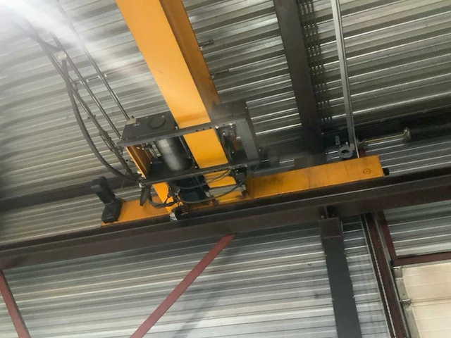 Kone xl300 bovenloophalkraan - afbeelding 7 van  9