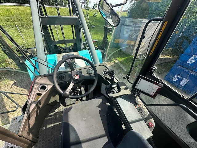 Konecranes - smv 6/7 - container stacker - afbeelding 9 van  10