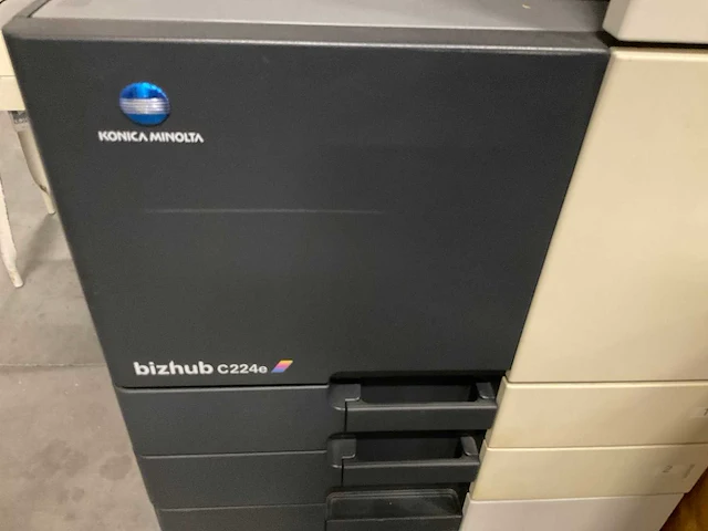 Konica minolta bizhub c224e printer - afbeelding 3 van  4