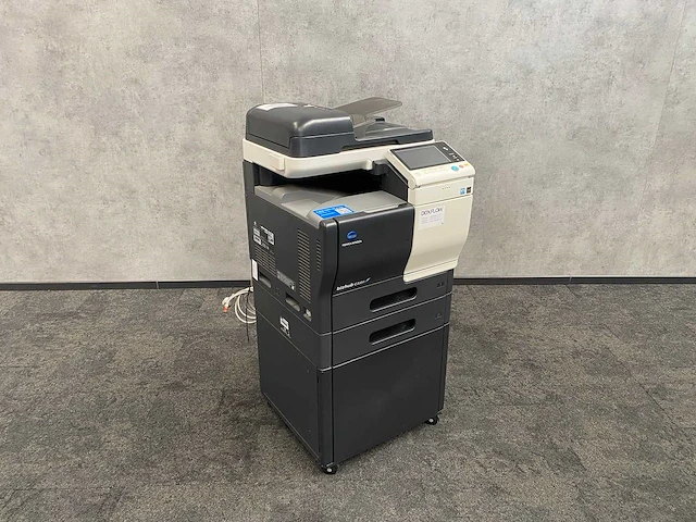 Konica minolta bizhub c3351 - multifunctionele printer - afbeelding 1 van  13