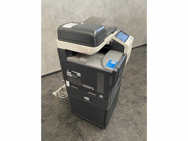 Konica minolta bizhub c3351 - multifunctionele printer - afbeelding 12 van  13