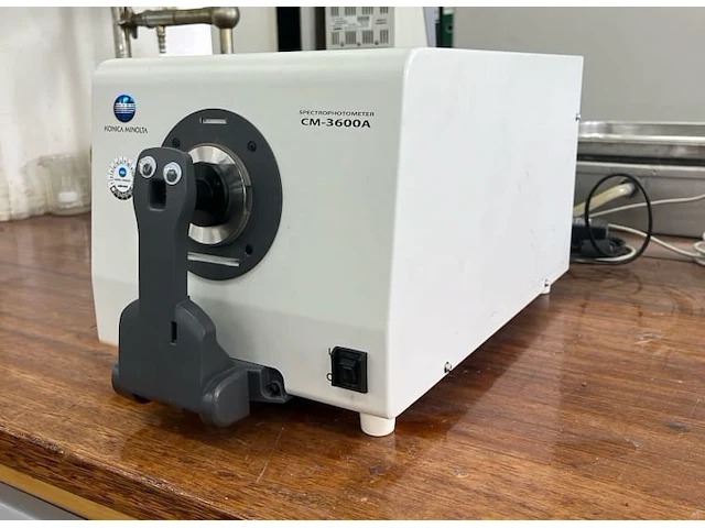 Konica minolta cm-3600 a spetrofotometer - afbeelding 2 van  4