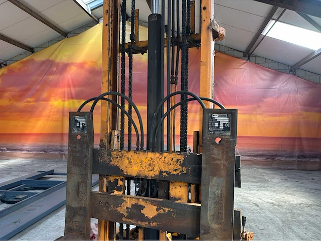 Kooiaap 1600kg reachfork - afbeelding 2 van  14