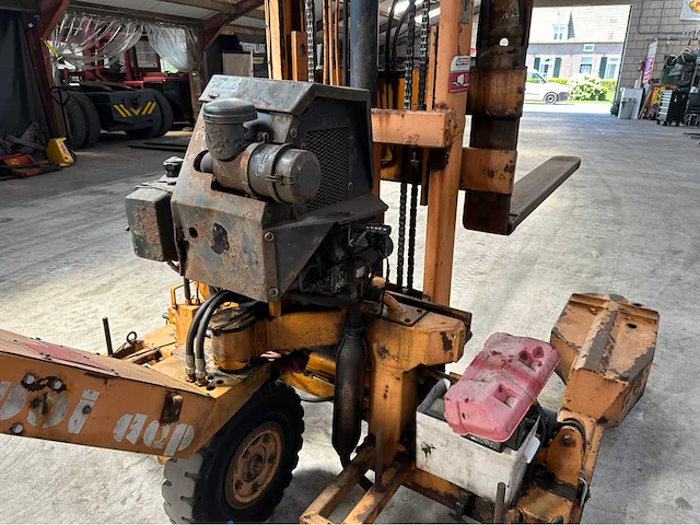 Kooiaap 1600kg reachfork - afbeelding 6 van  14