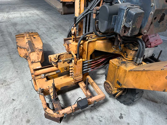Kooiaap 1600kg reachfork - afbeelding 9 van  14