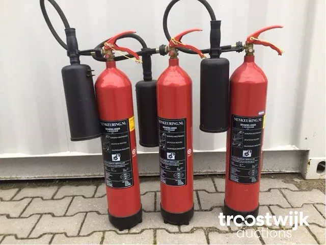 Koolzuur / co2 brandblusser - afbeelding 1 van  7