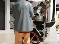 Koopman met handkar retro - afbeelding 7 van  12