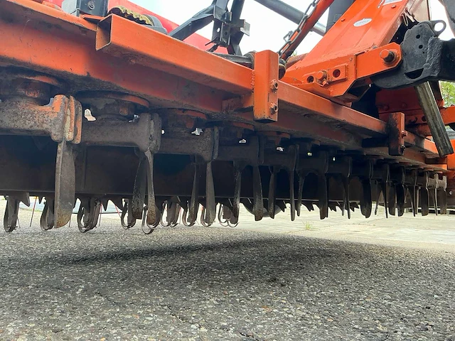 Kopeg met zaaimachine - afbeelding 20 van  34