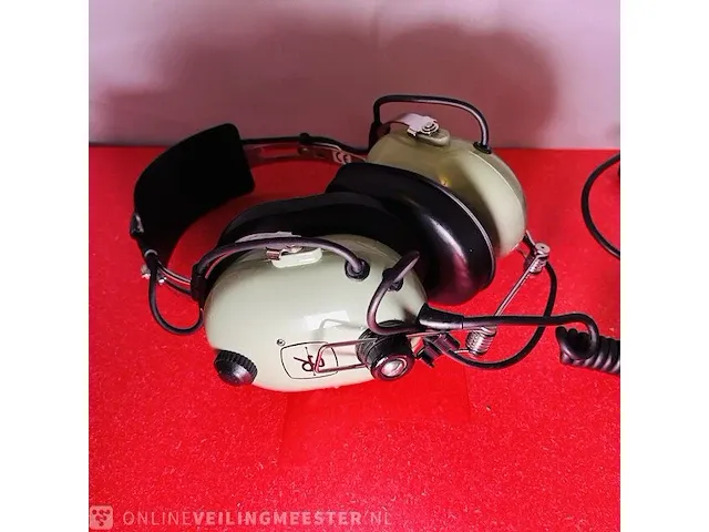 Koptelefoon - david clark piloten aviator headset van €500,00 - afbeelding 2 van  7