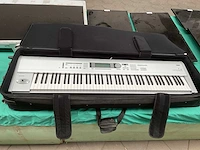 Korg triton le music workstation - afbeelding 2 van  8