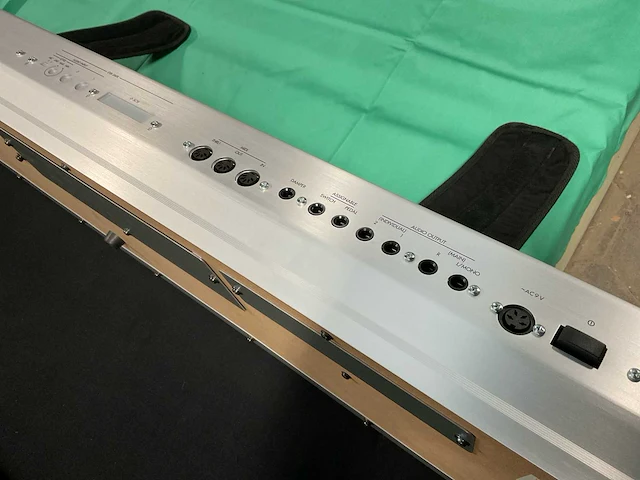 Korg triton le88 piano - afbeelding 9 van  11