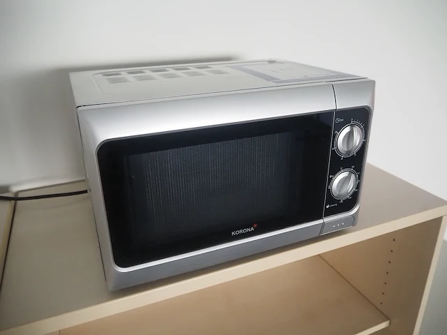 Korona - afbeelding 2 van  8