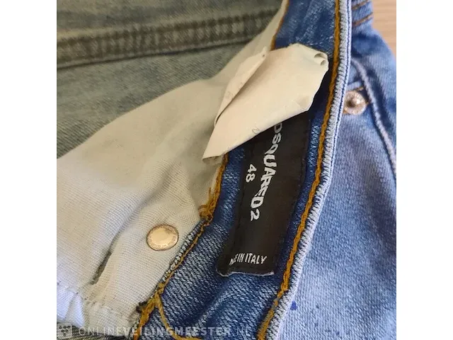 Korte broek, maat 48 dsquared2 - afbeelding 6 van  6