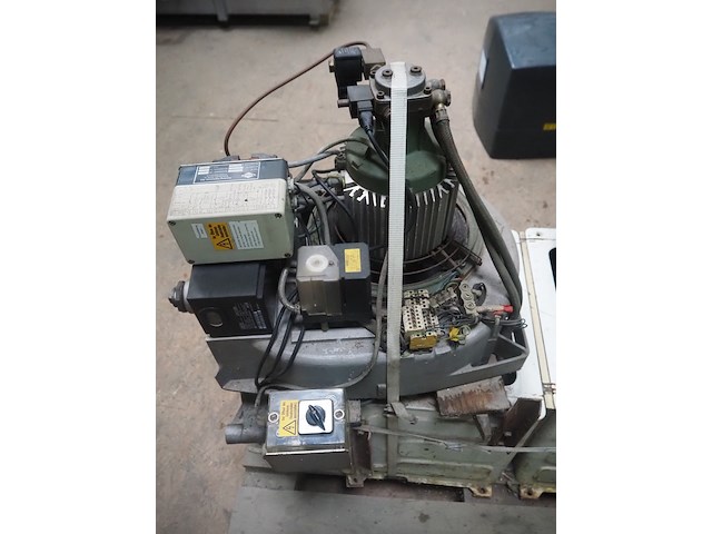 Körting - afbeelding 12 van  12