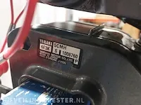 Kortstaart buitenboordmotor yamaha, 5cmh, bouwjaar 2003 - afbeelding 3 van  12
