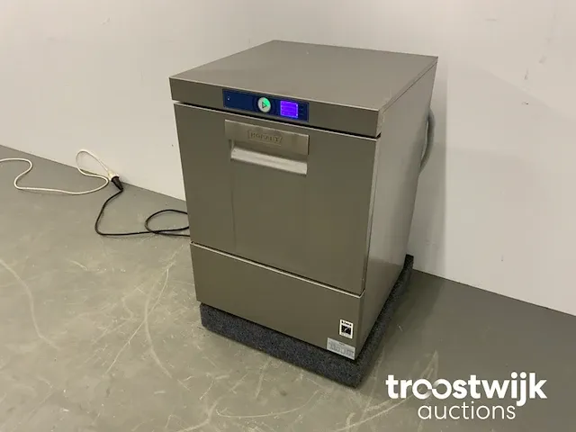 Korvenvaatwasmachine met osmose - afbeelding 1 van  13