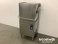 Korvenvaatwasmachine