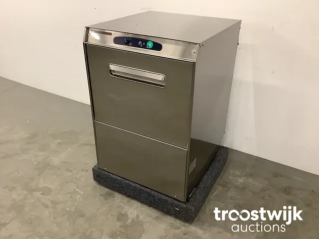 Korvenvaatwasmachine - afbeelding 1 van  7