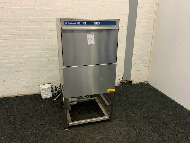 Korvenvaatwasmachine - afbeelding 1 van  12