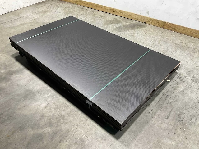 Koskiruby multiplex paneel 180x120x1,2 cm (11x) - afbeelding 1 van  9