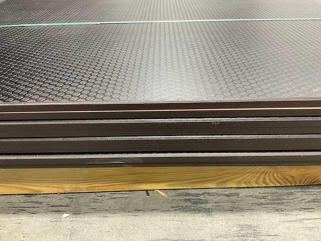 Koskiruby multiplex paneel 180x120x1,2 cm (11x) - afbeelding 8 van  9