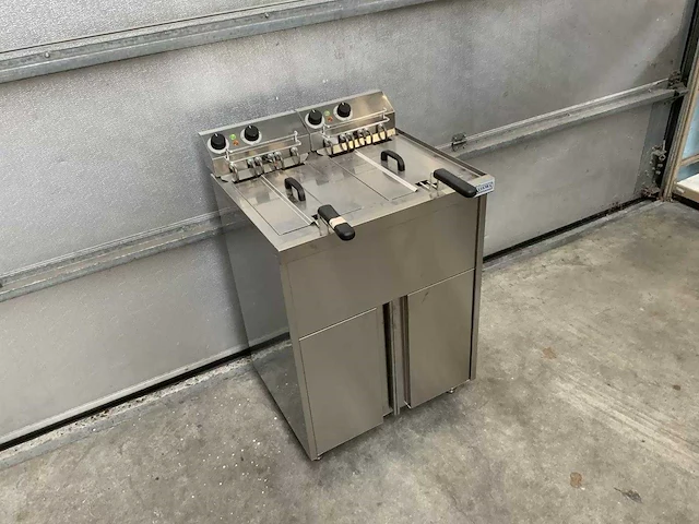 Koswa - fk12gm - elektrische dubbele friteuse - afbeelding 3 van  7