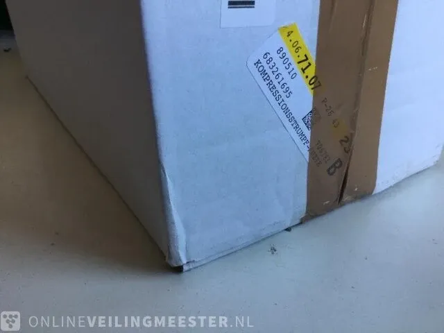 Kousen aantrekken hulp, opstapje voor douche. upp/dr. junghans, blaauw/wit - afbeelding 6 van  6
