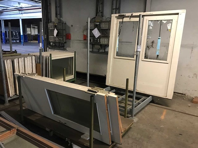 Kozijn & deuren (5x) - afbeelding 1 van  7