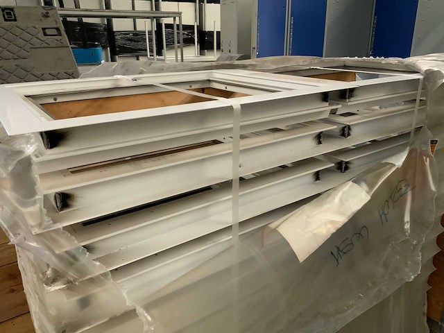 Kozijnen tbv kantoorunits (26x) - afbeelding 4 van  4