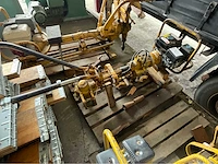 Kraagschroefmachine - afbeelding 2 van  6