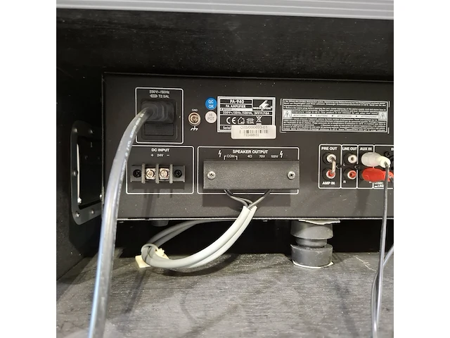 Krachtsroom verdeelkast en diverse elektronica, o.a. keraf/monacor - afbeelding 20 van  29