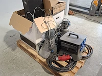 Krachtsroom verdeelkast en diverse elektronica, o.a. keraf/monacor - afbeelding 12 van  29