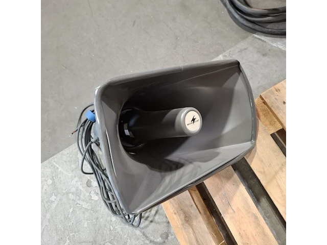 Krachtsroom verdeelkast en diverse elektronica, o.a. keraf/monacor - afbeelding 29 van  29