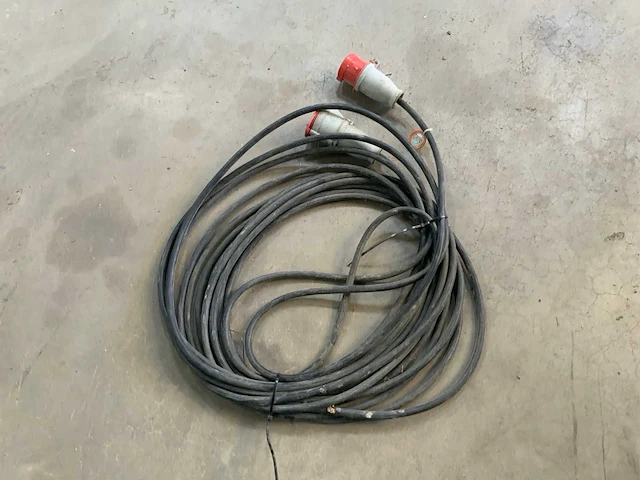 Krachtstroom kabel - afbeelding 1 van  1