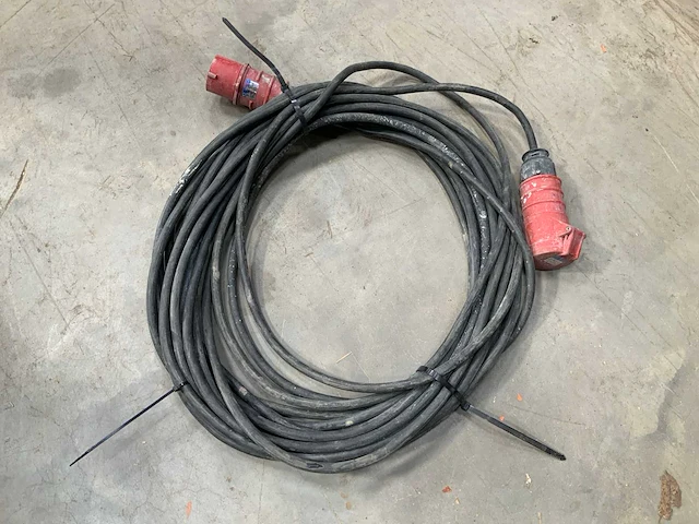 Krachtstroom kabel - afbeelding 1 van  1