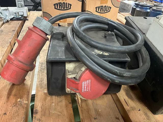 Krachtstroom schakelmateriaal (2x) - afbeelding 2 van  3