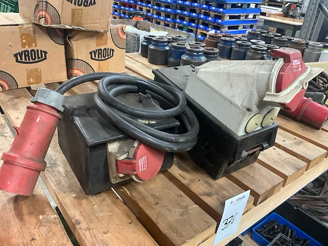 Krachtstroom schakelmateriaal (2x) - afbeelding 3 van  3