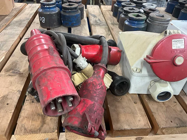 Krachtstroom schakelmateriaal - afbeelding 4 van  4
