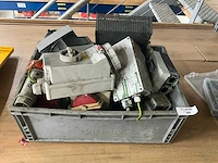 Krachtstroom stekkers en schakelaars - afbeelding 1 van  4