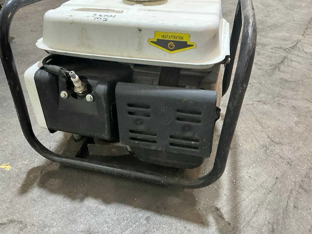 Kraft 1,3 kva stroomgenerator - afbeelding 4 van  5