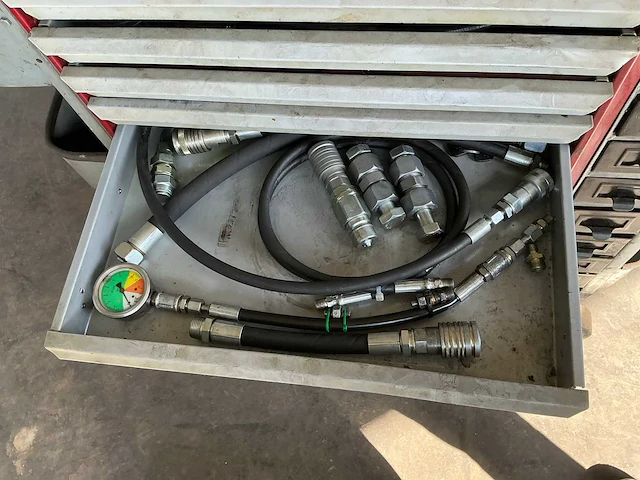 Kraftwerk completo gereedschapswagen met hydrauliek parts - afbeelding 3 van  25