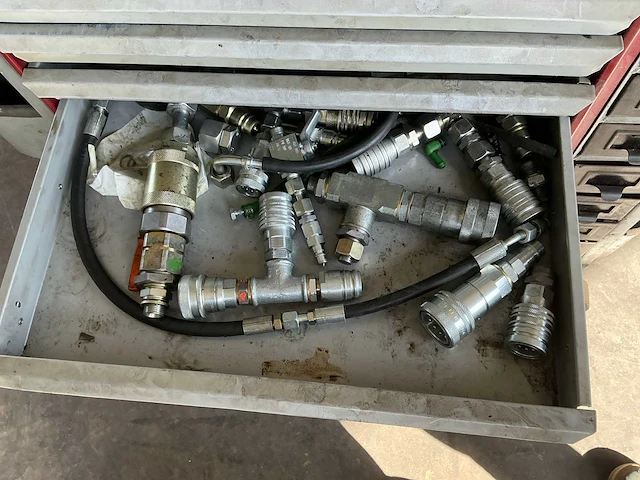 Kraftwerk completo gereedschapswagen met hydrauliek parts - afbeelding 5 van  25