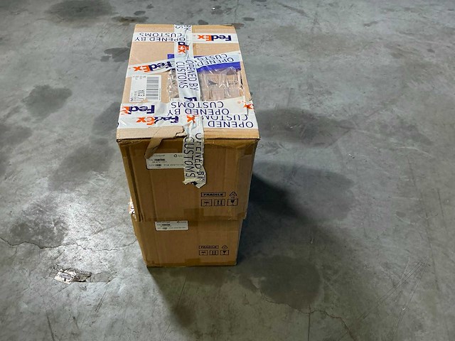 Kramer adc-u31c/hf hdmi adapter (240 stuks) - afbeelding 9 van  9