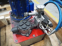 Kramp - afbeelding 5 van  9