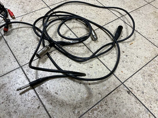 Krat audio kabels - afbeelding 5 van  5