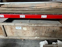 Krat met front window bootramen voor de majesty 44 - afbeelding 1 van  3