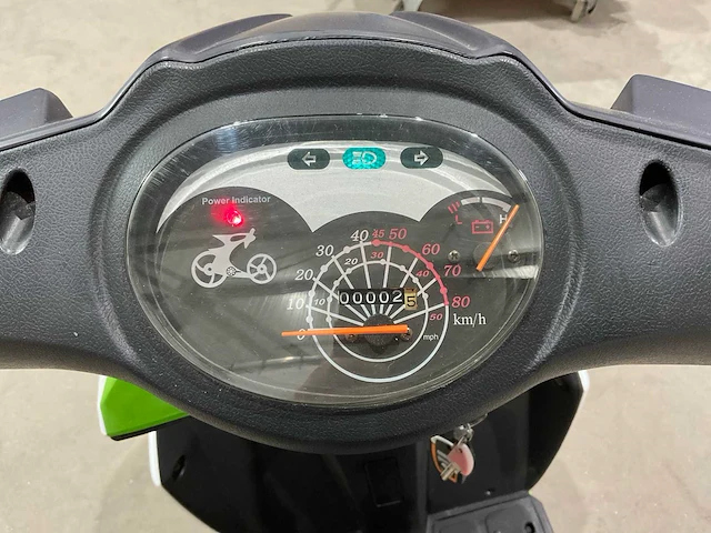 Kreidler - msg - elektrische scooter - afbeelding 13 van  15