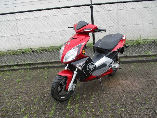 Kreidler - snorscooter - venturi rmc. g sport 2 tact - scooter - afbeelding 2 van  9